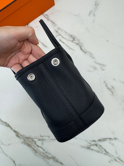 HERMES Neo Garden 23 黑色全皮 Negonda