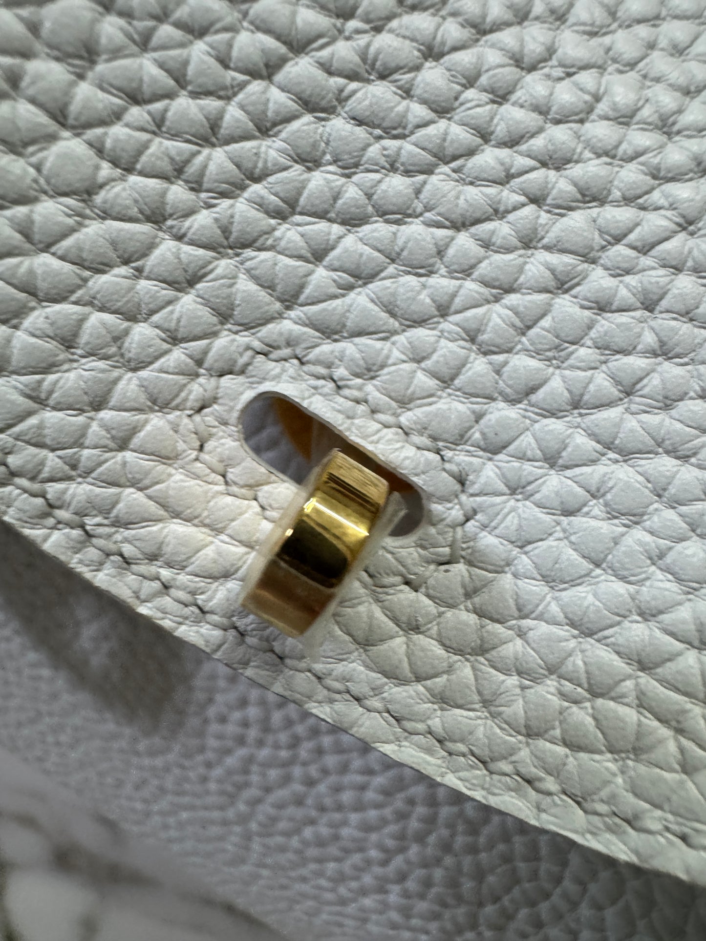 HERMES Mini Lindy II 純白色TC 金扣 GHW