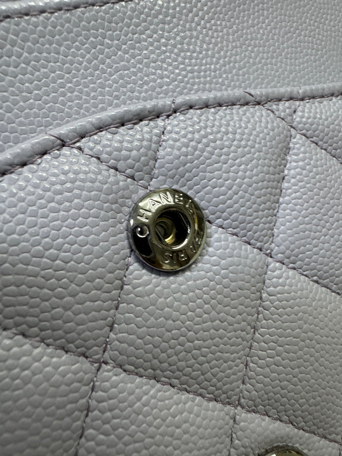 CHANEL CF25 Medium 21K香芋紫銀扣 牛皮 caviar