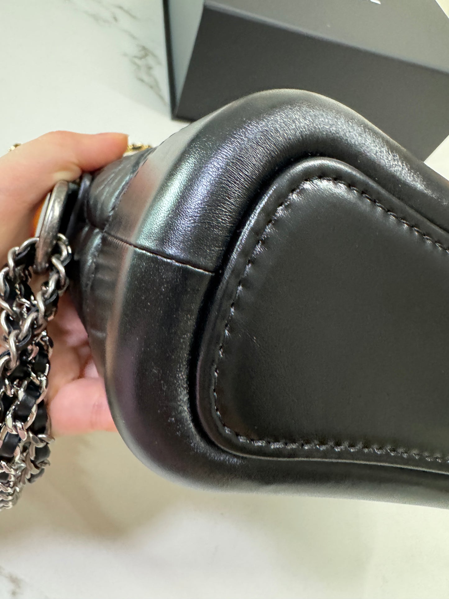 CHANEL Gabrielle 流浪Hobo Small 20cm