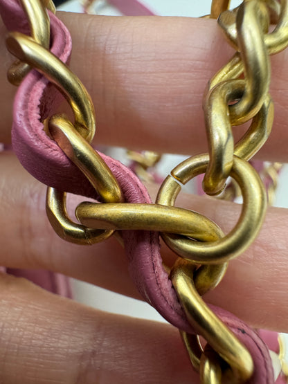 CHANEL 天貓精靈 乾燥玫瑰粉絲絨