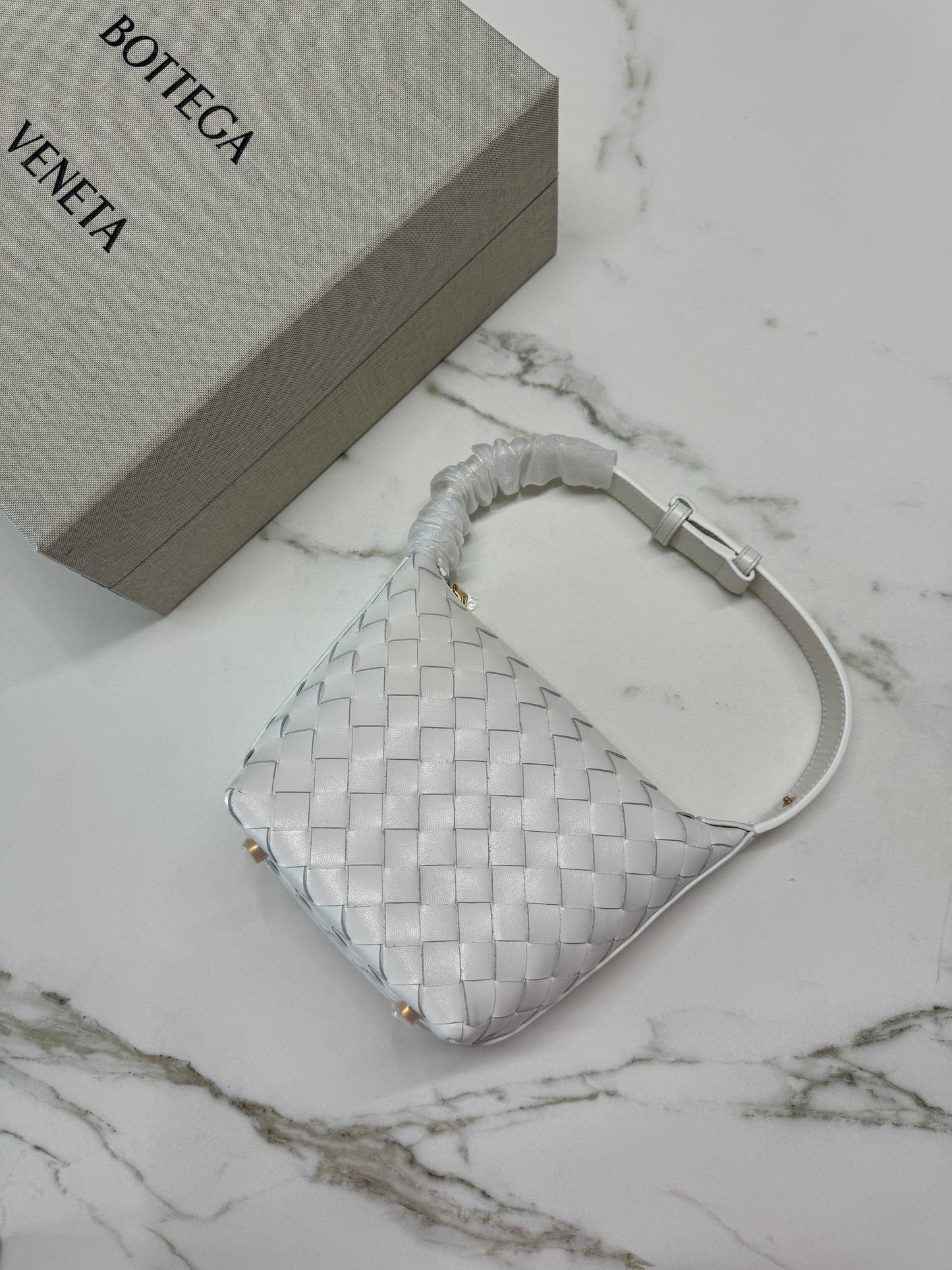 BV Candy Wallace 白色