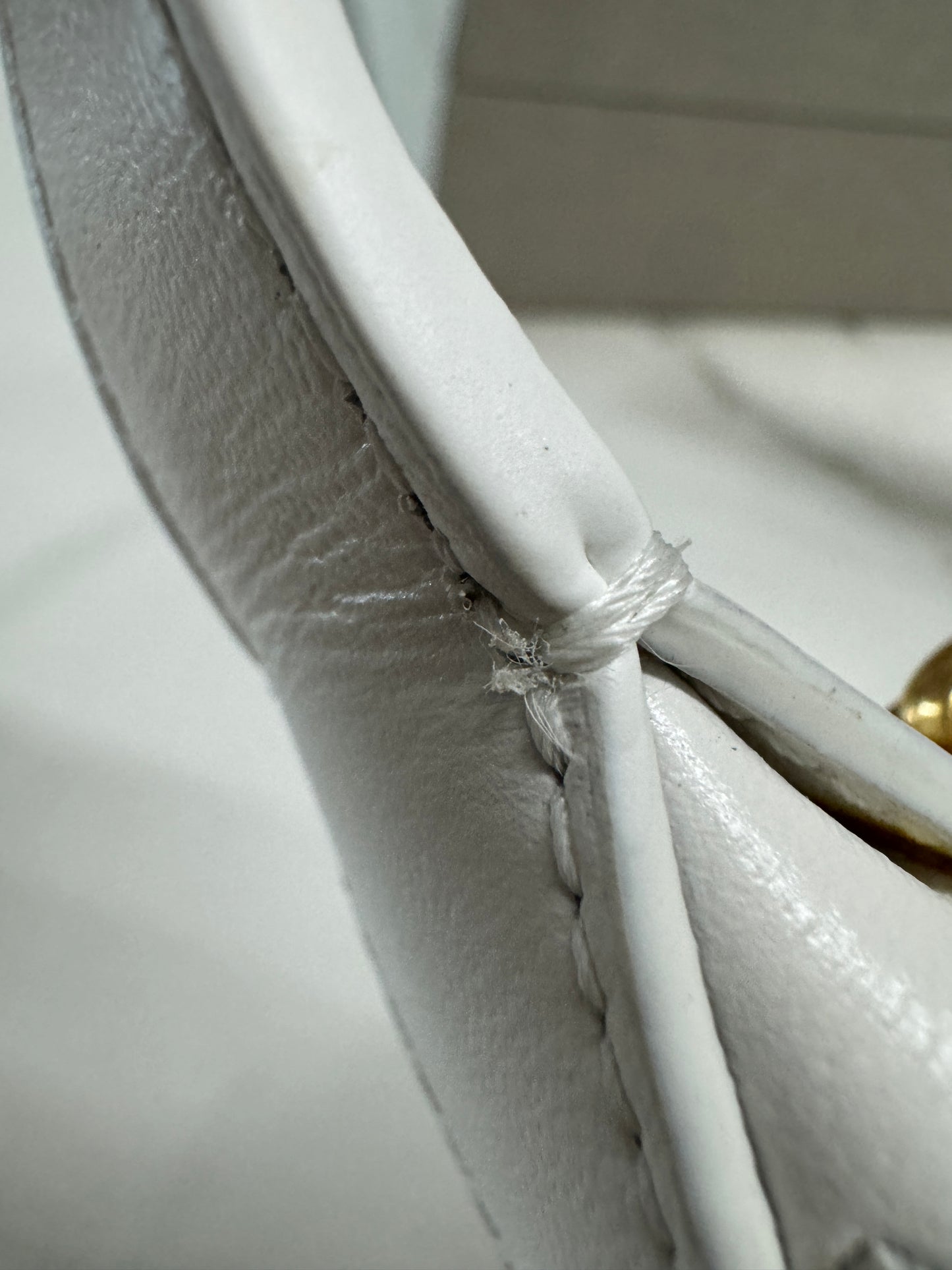 BV Candy Wallace 白色