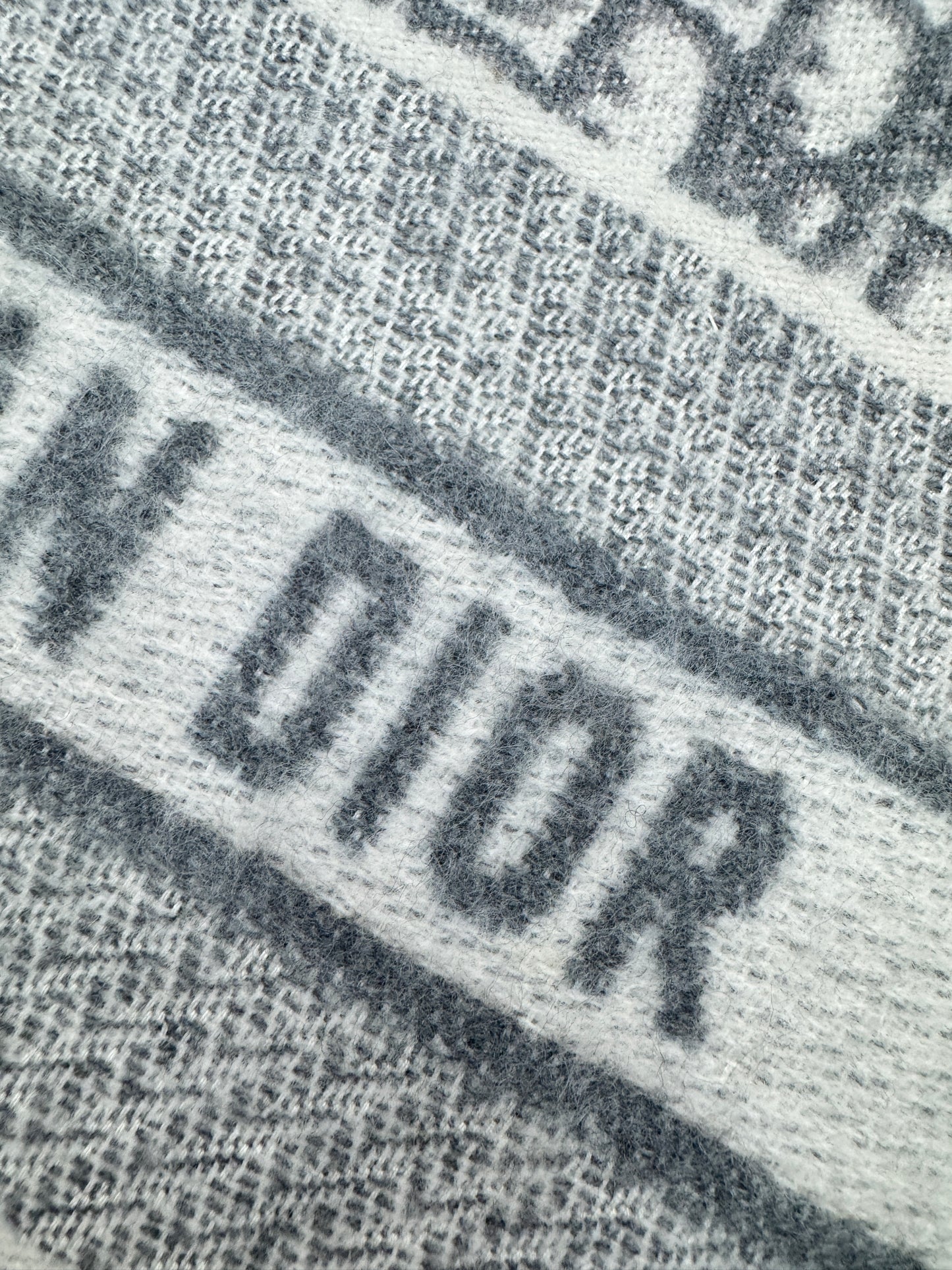 DIOR Oblique Scarf Grey 200x48cm