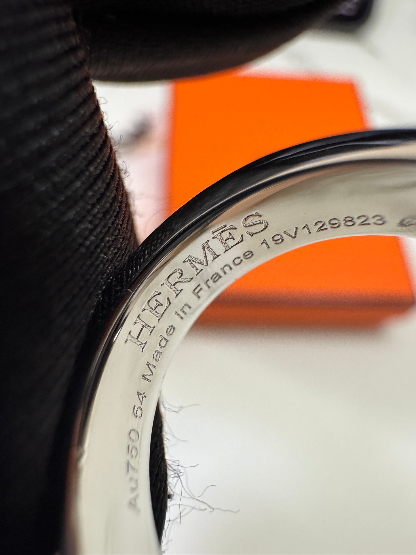 HERMES Kelly 滿鑽戒指 白金色