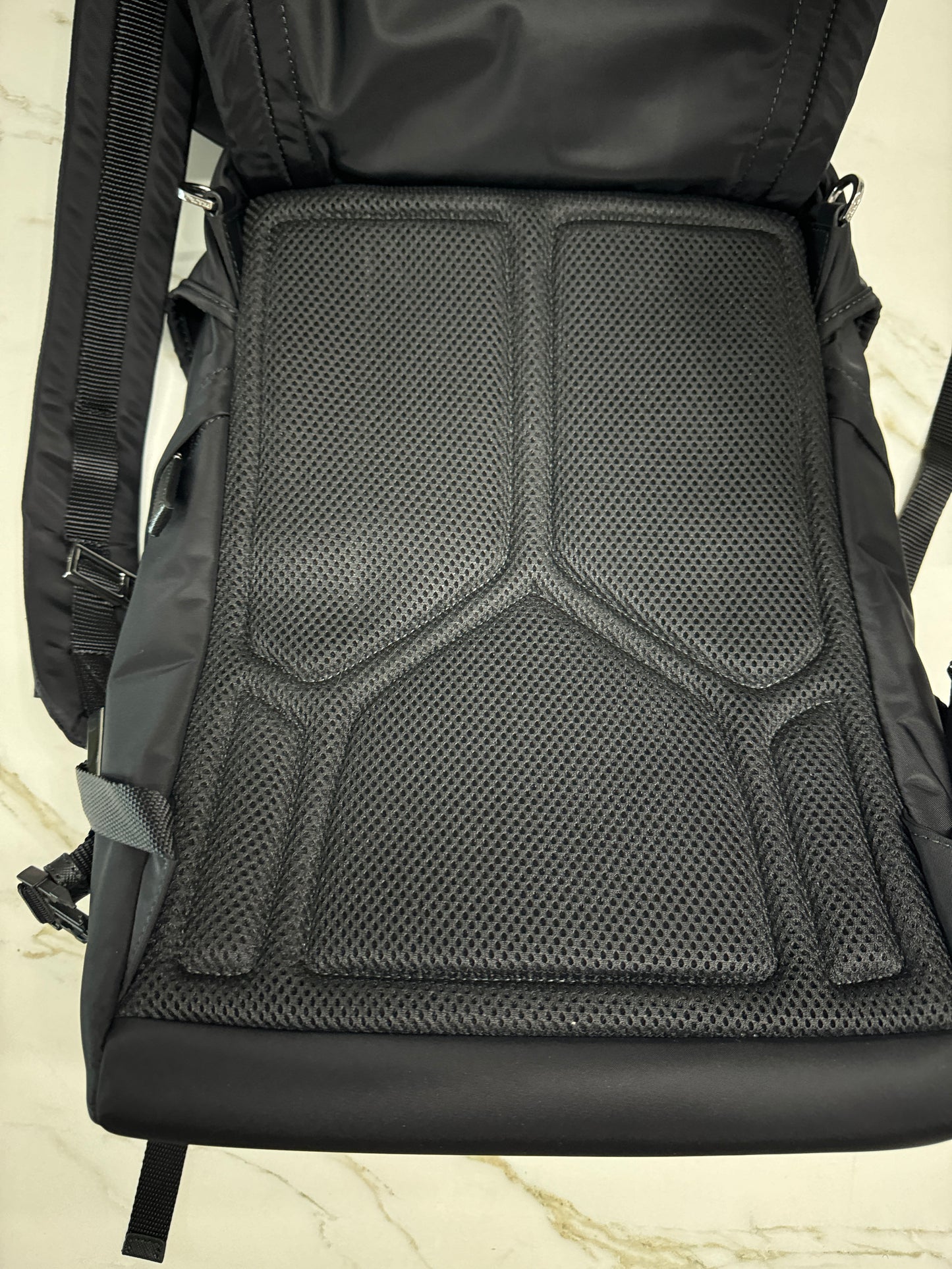 PRADA 連帽Backpack