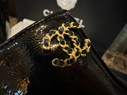 CHANEL 皺漆皮短靴￼23A