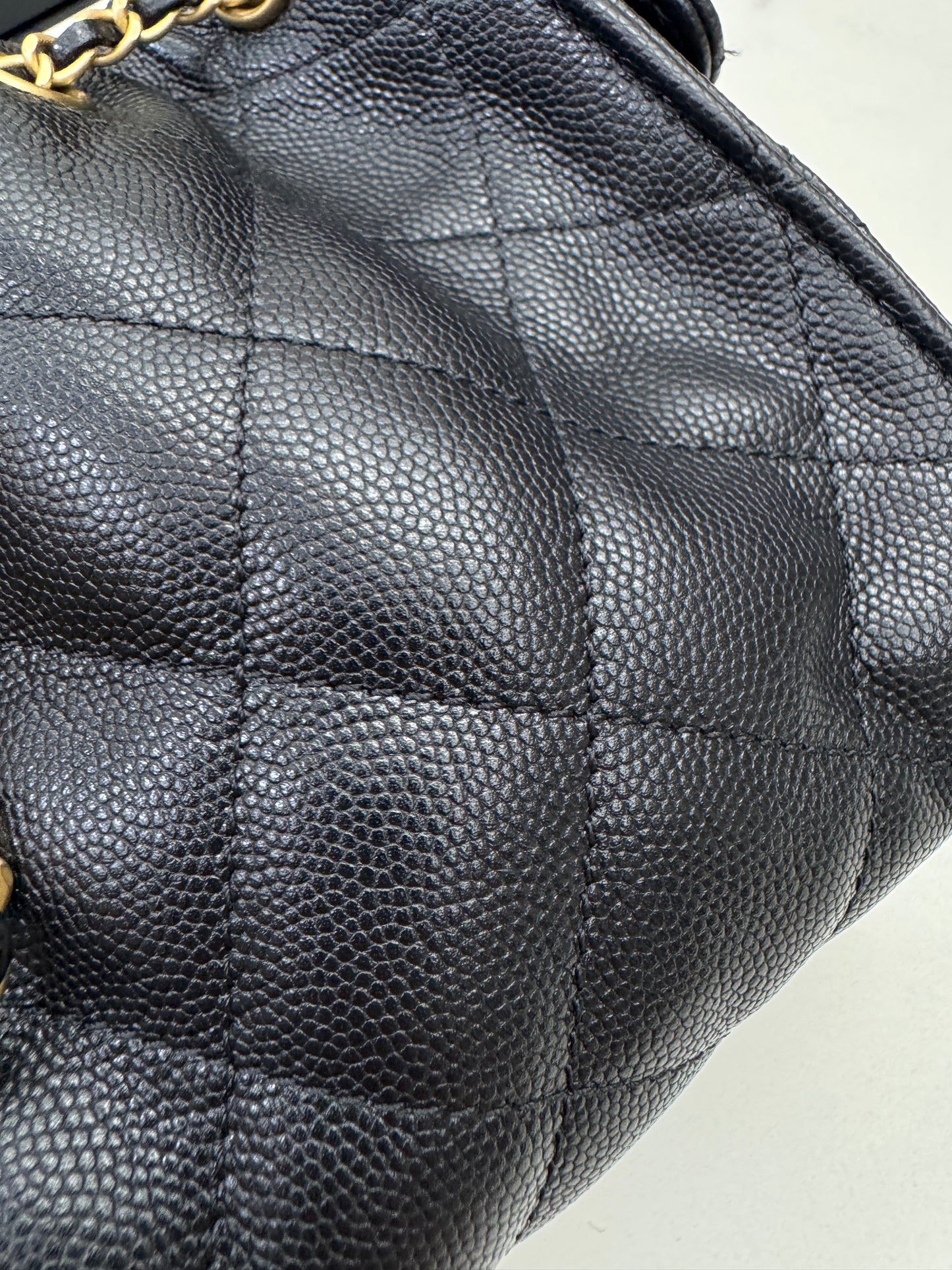 CHANEL Mini 25 Bag 黑色荔枝皮 金扣 Caviar Calfskin GHW