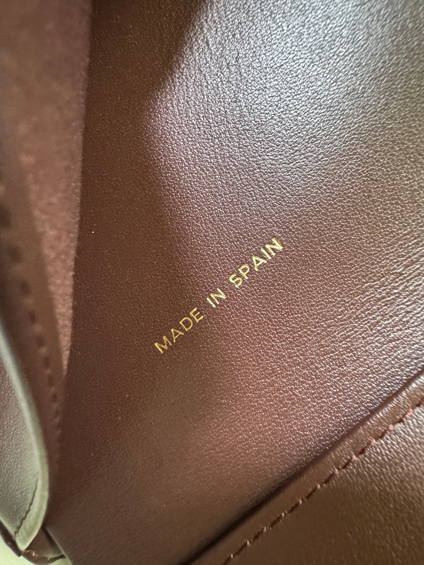 CHANEL CF三摺錢包 黑金牛