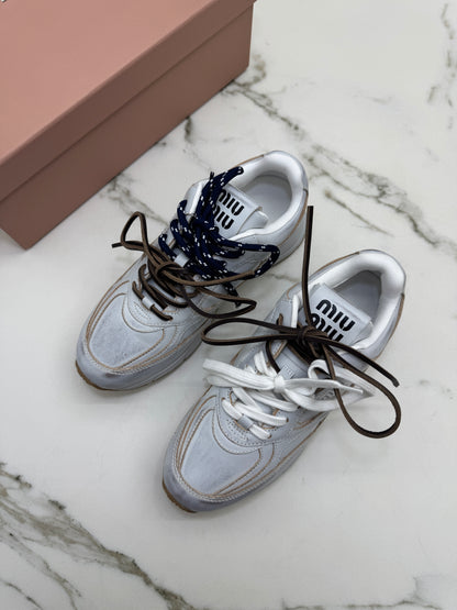 MIU MIU X NB 25年版 做舊老爹鞋￼