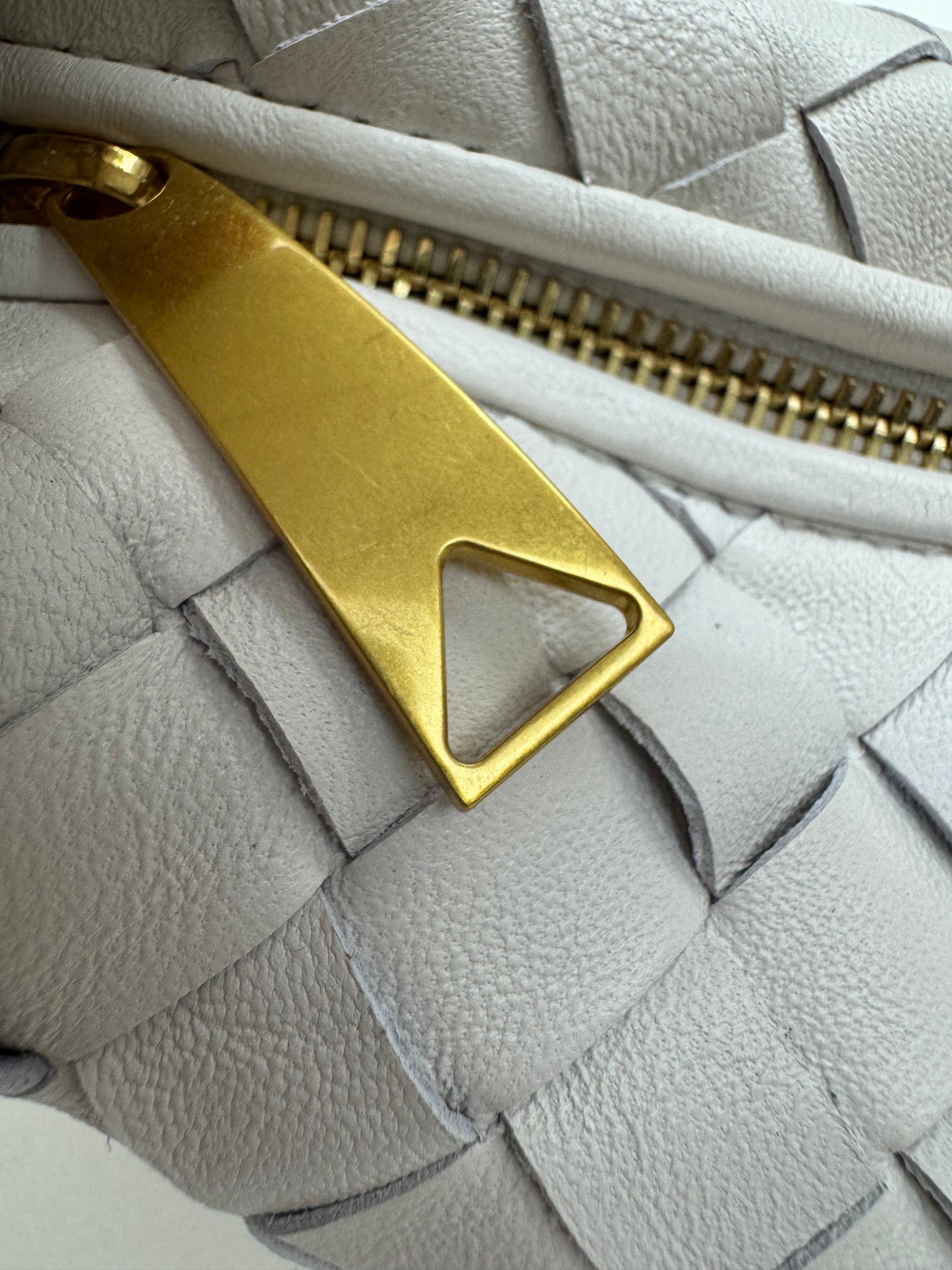 BV Mini Jodie 白色