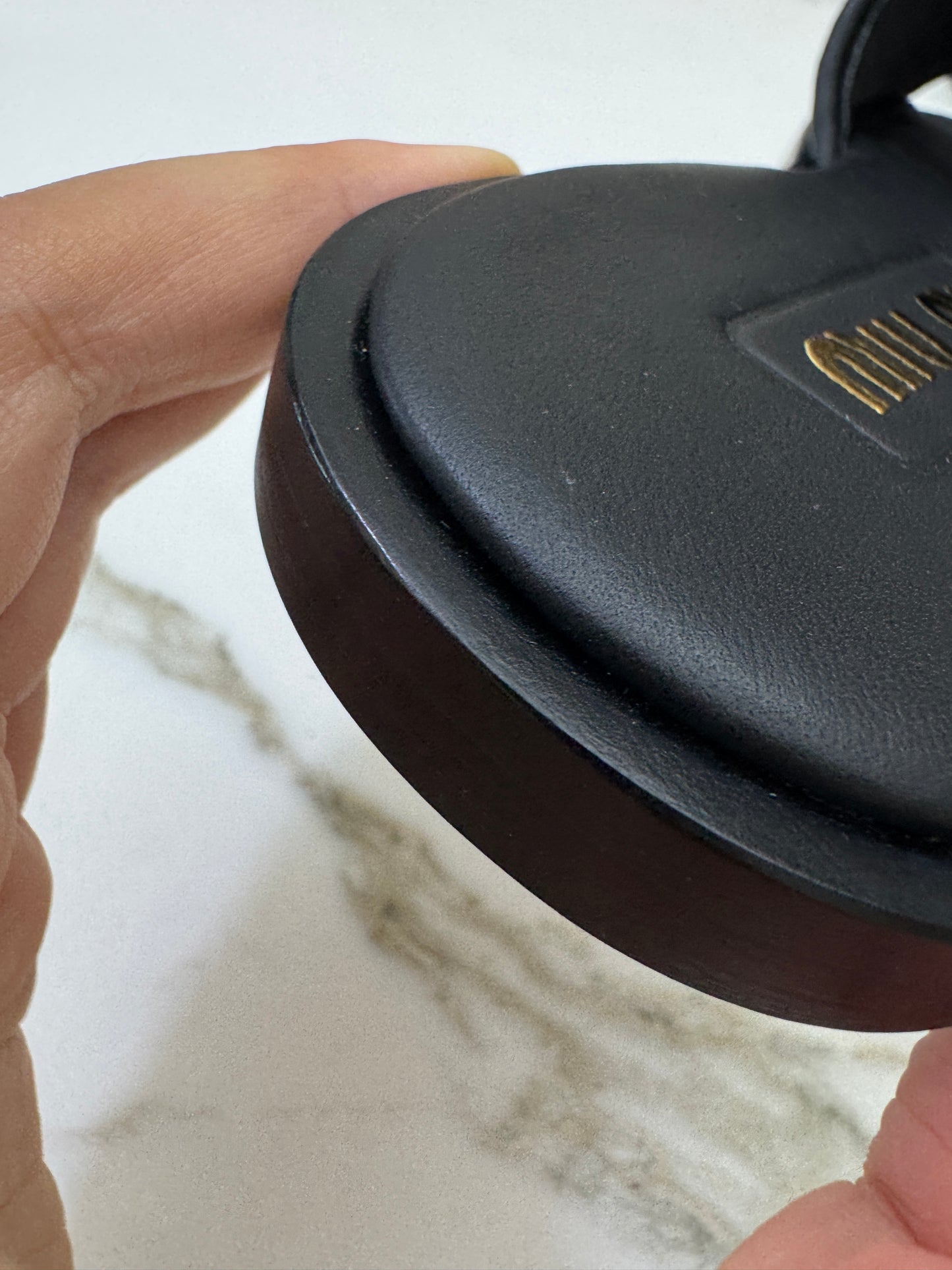 MIU MIU 草編拖鞋 黑色