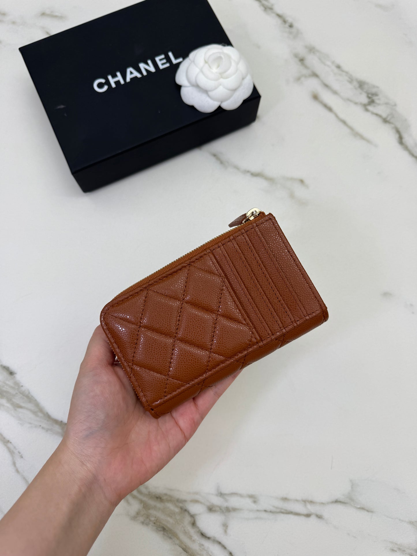 CHANEL L型拉鏈小錢包 焦糖棕