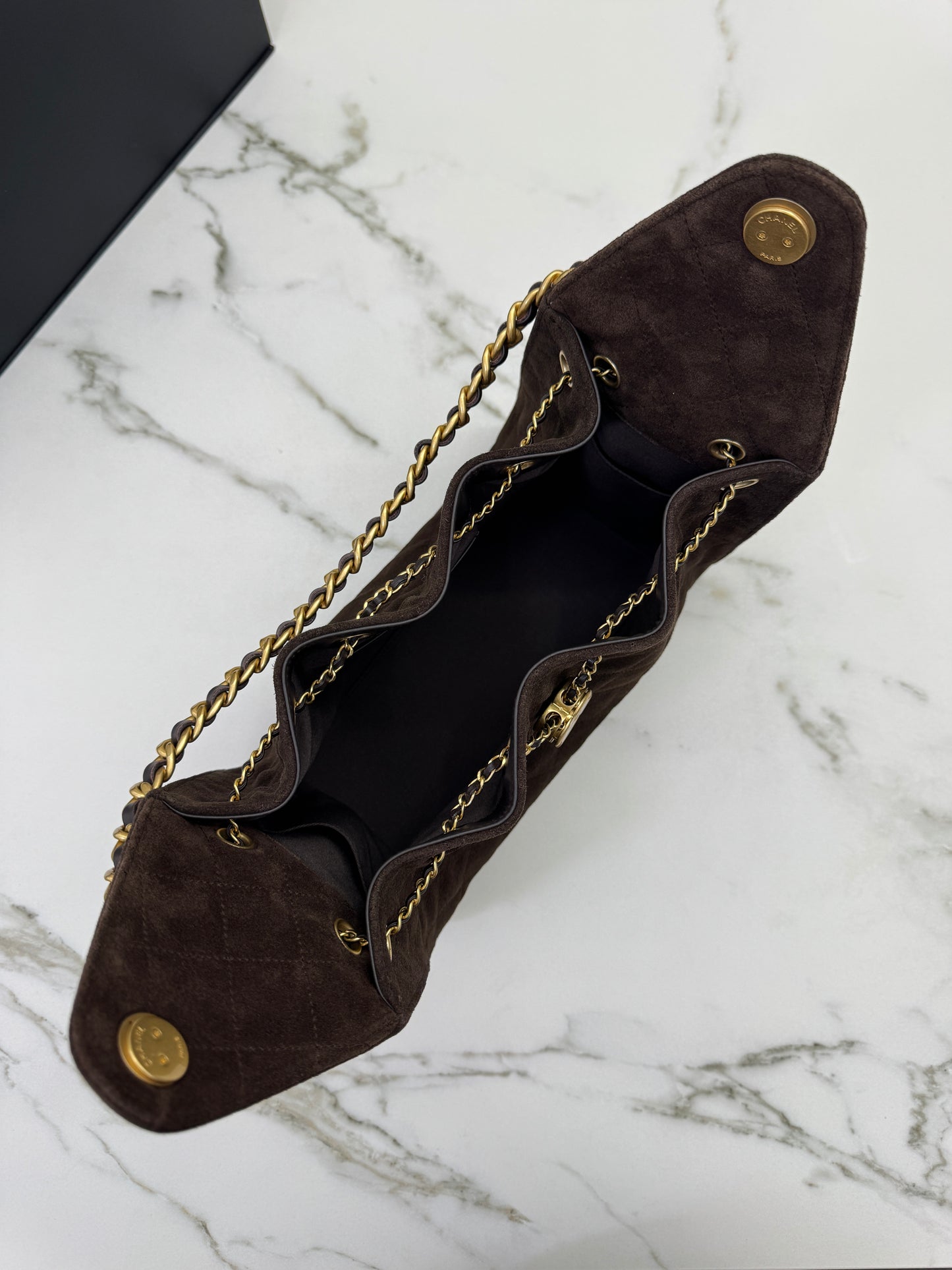 CHANEL 25Bag 麂皮深棕色 Small