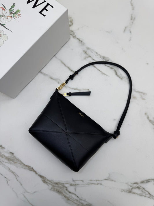 LOEWE Puzzle Fold Pouch Black