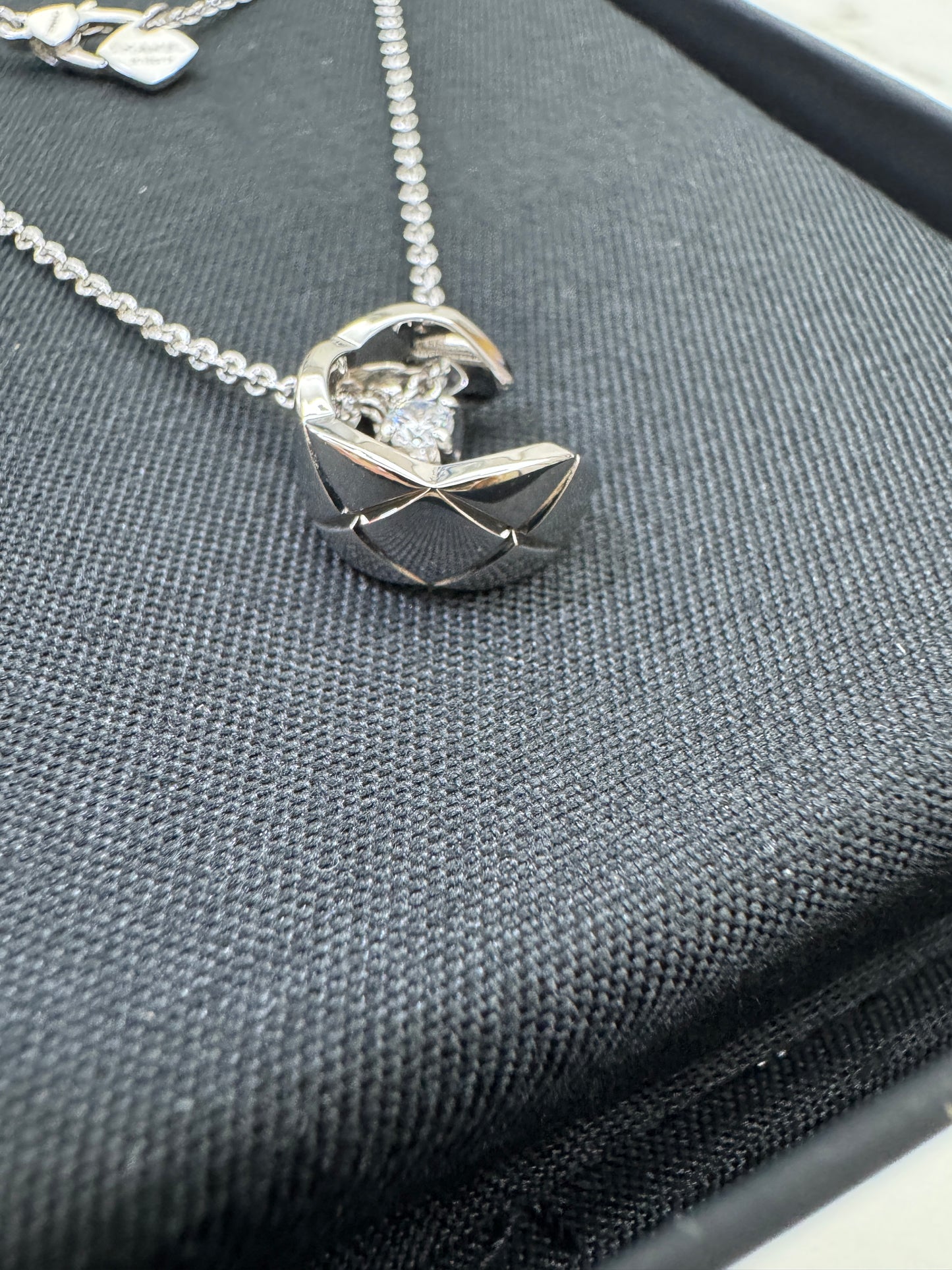 CHANEL Coco Crush 白金色 月亮項鏈