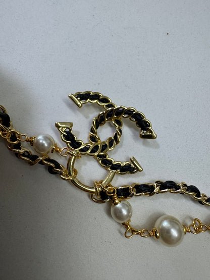 CHANEL 24K 珍珠拼穿皮鏈雙層Choker