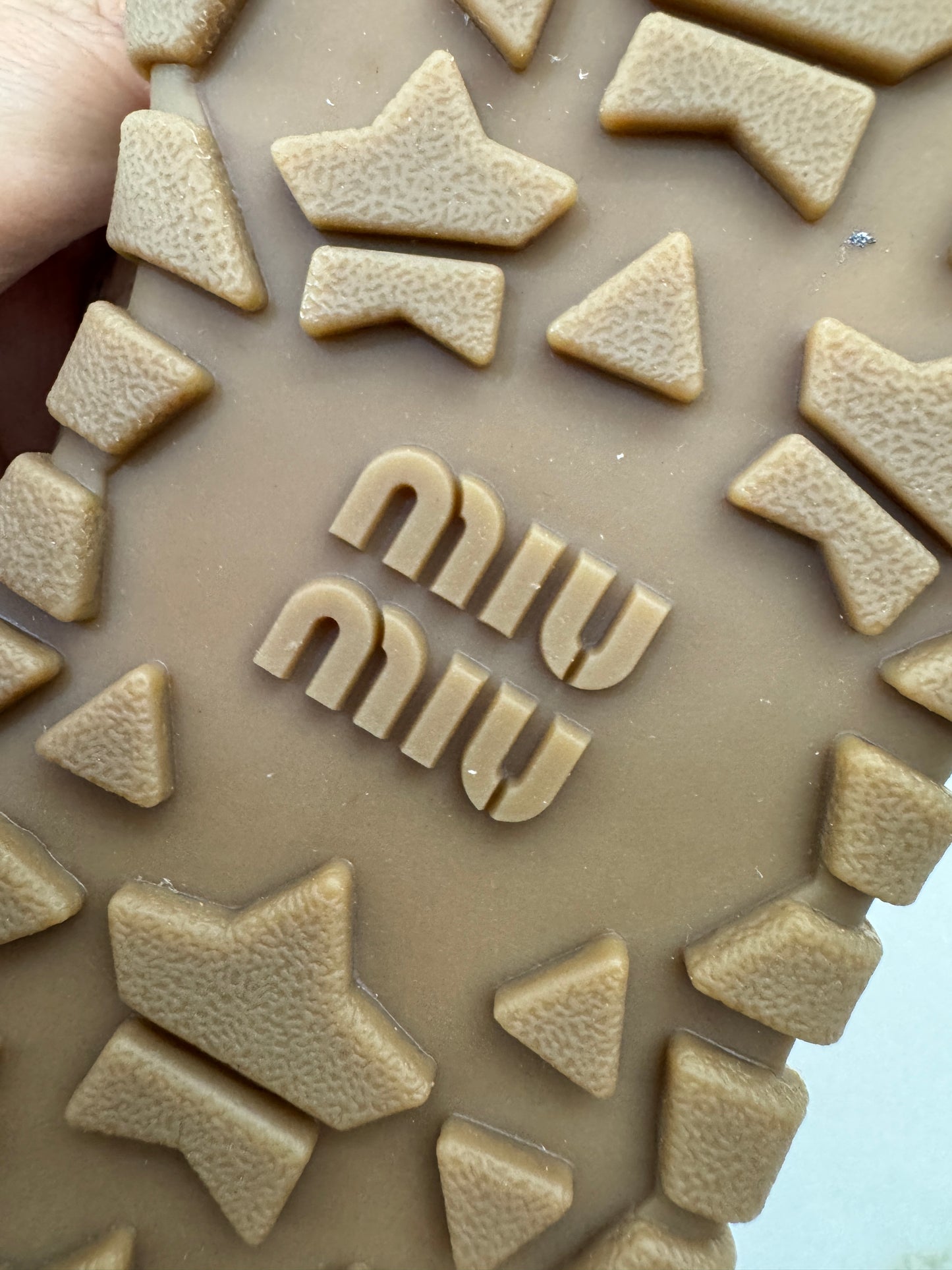 MIU MIU Tyre 魔術貼瑪麗珍運動鞋￼