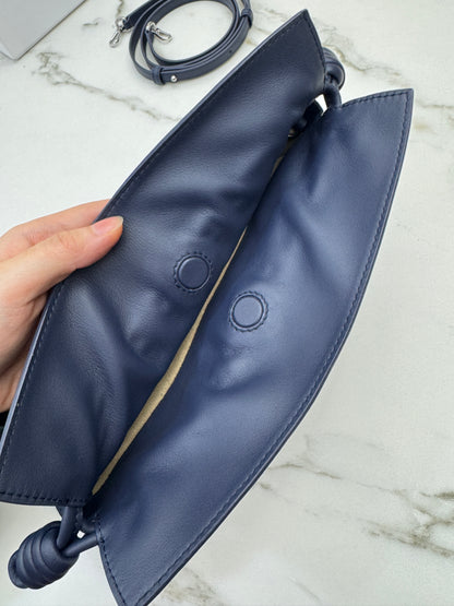 LOEWE Mini Flamenco 深遂藍 Abyss Blue