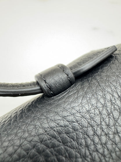 LORO PIANA Extra Pocket 19 黑金