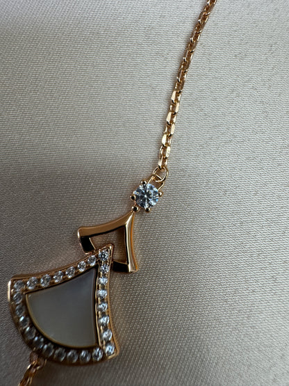 BVLGARI Diva’s Dream 手鏈