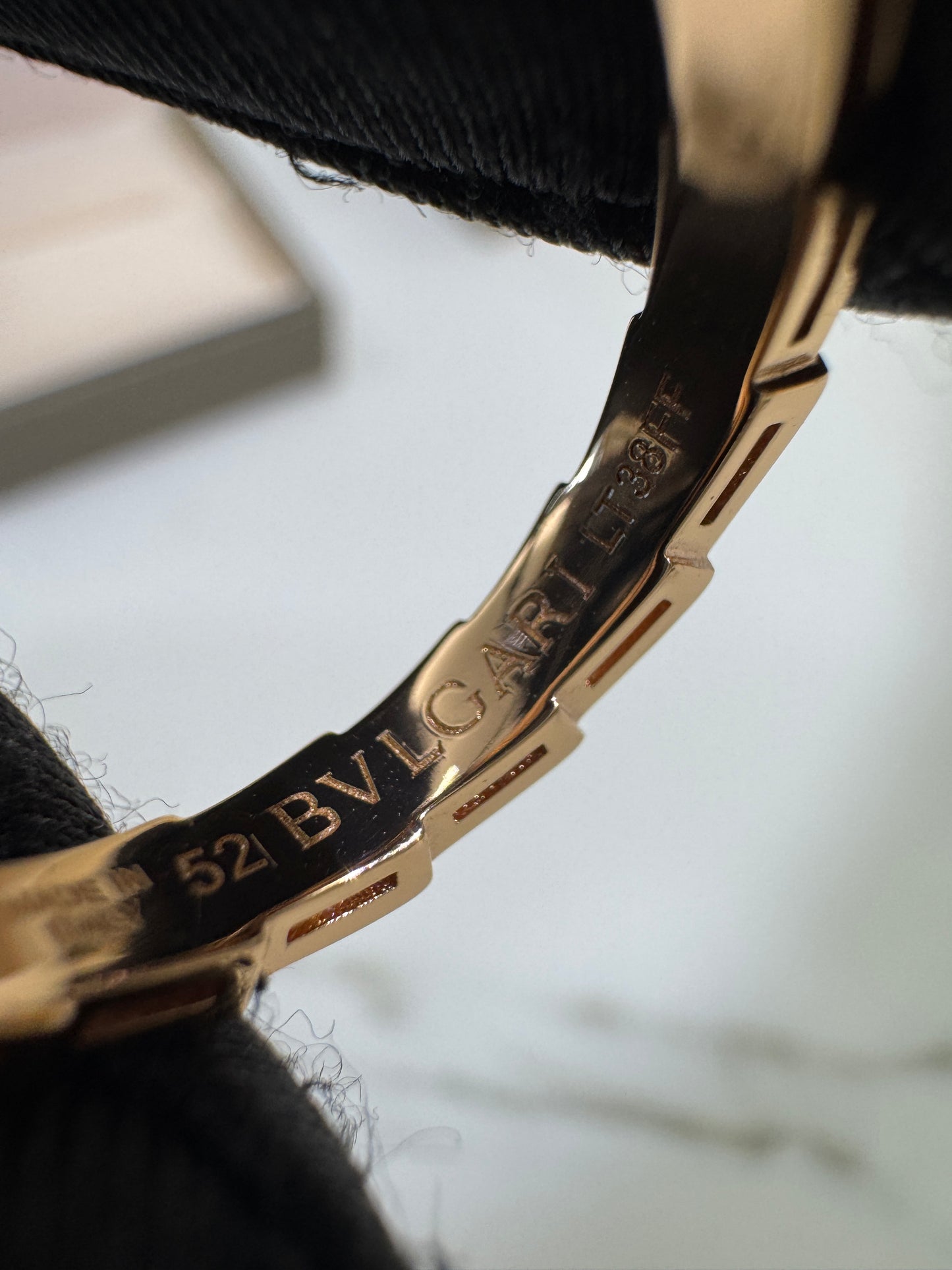 BVLGARI Serpenti 白貝母拼鑽 玫瑰金戒指