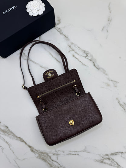 CHANEL Mini Maxi Flap 巧克力色