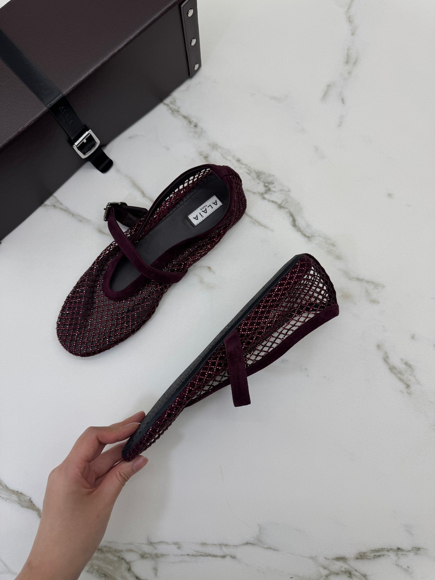 ALAIA 水晶漁網鞋 酒紅色