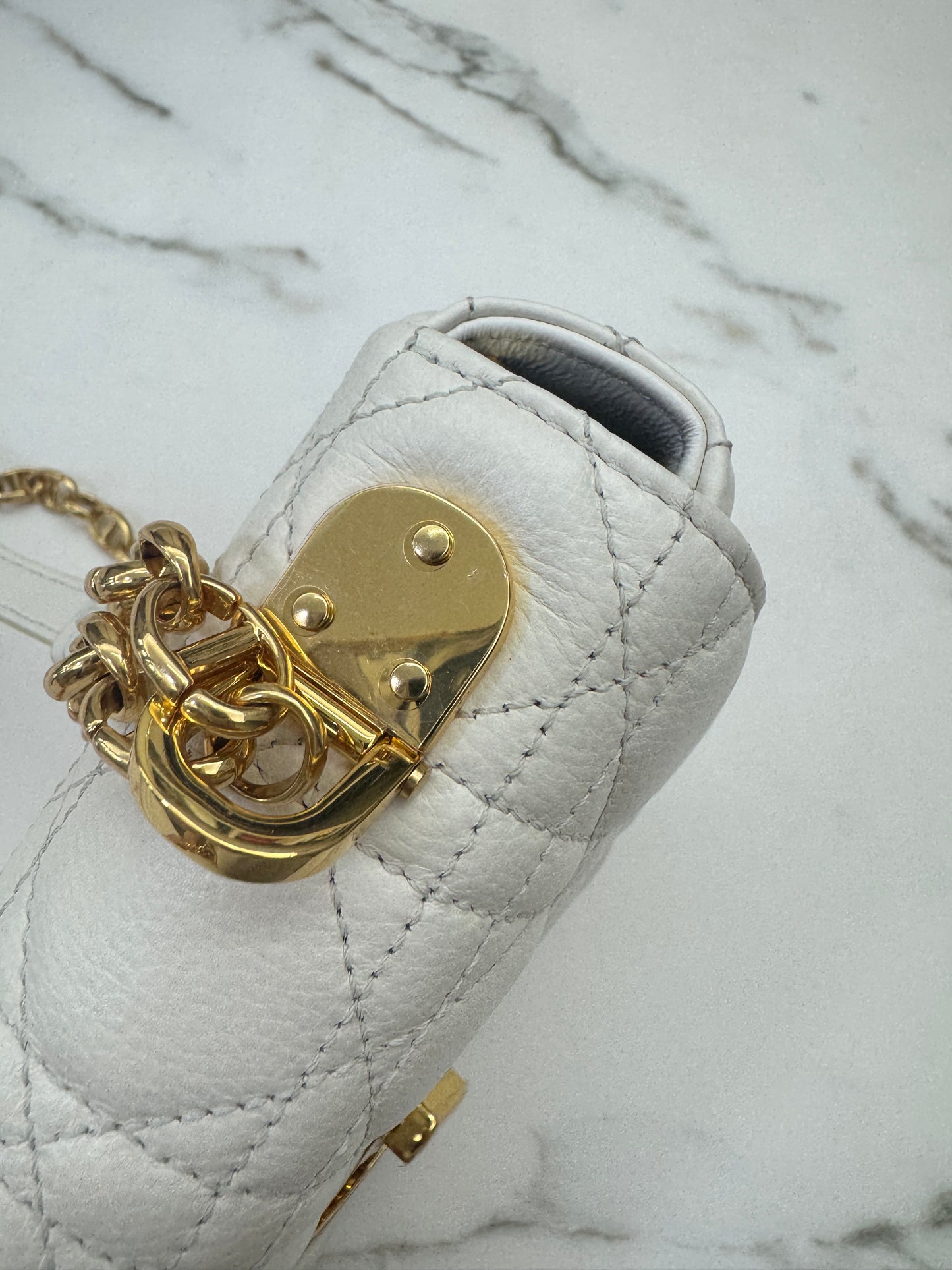 DIOR Caro Small 白色