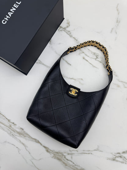 CHANEL 25P Hobo Small