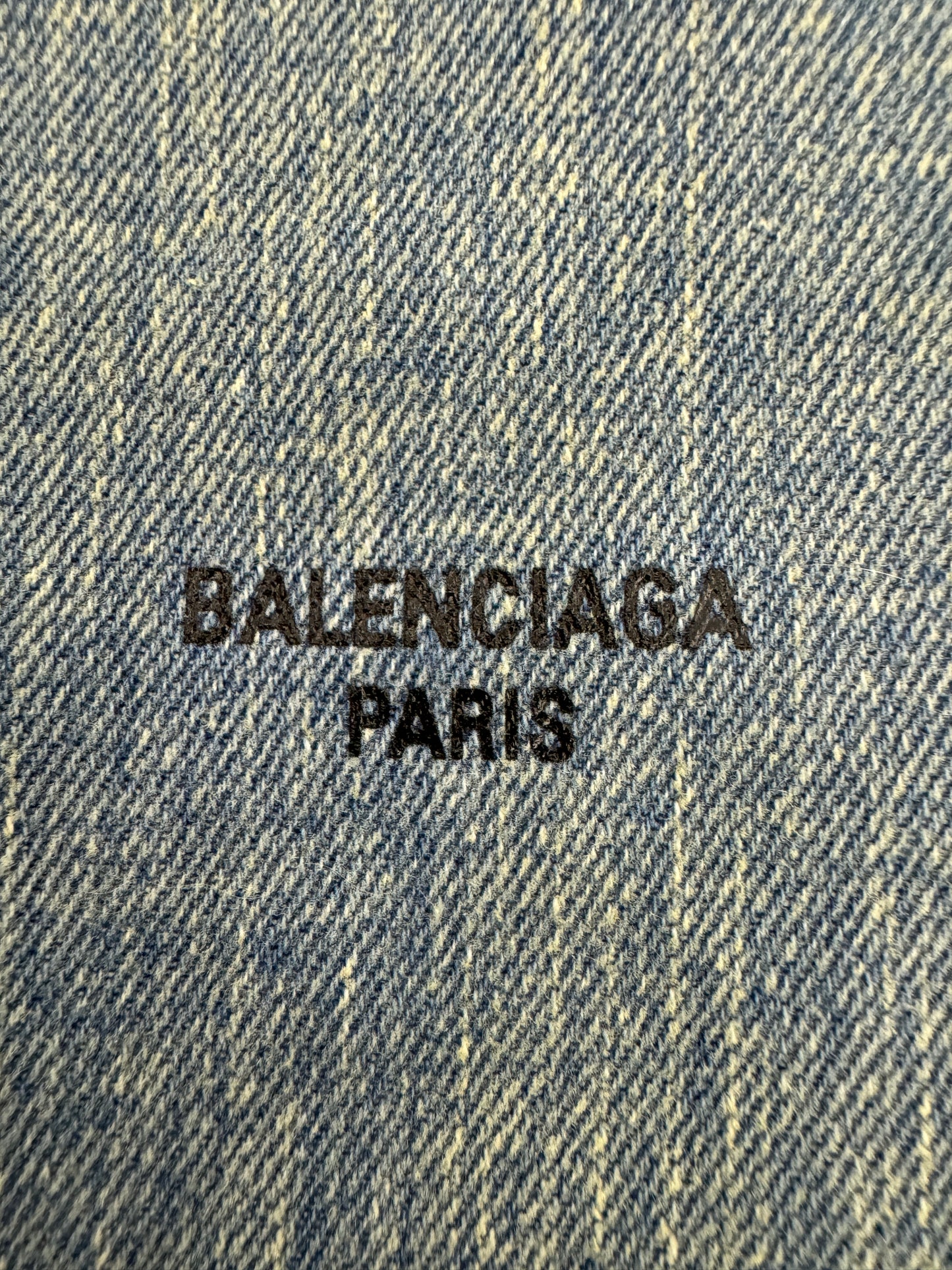 BALENCIAGA CRUSH 牛仔垃圾袋 Medium