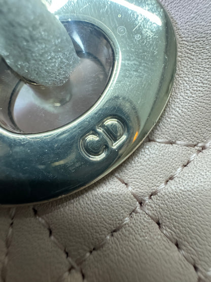 DIOR Lady Dior Small 胭脂粉