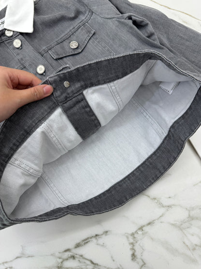 CHANEL 25P 灰色牛仔外套 Denim Jacket