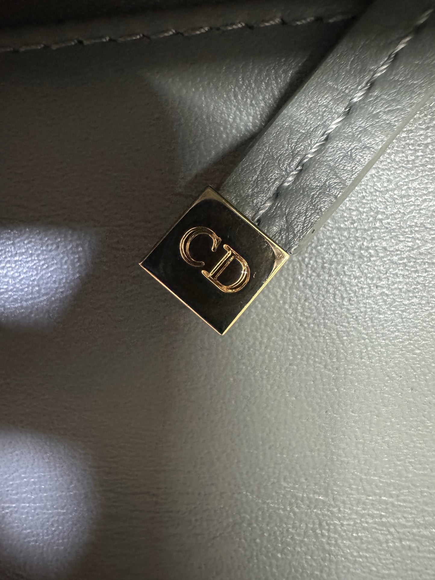 DIOR Caro 石灰色 小號
