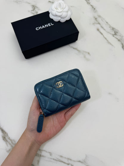 CHANEL 18S珠光藍 拉鏈零錢包 Iridescent Blue Coin Purse【Limited Edition】