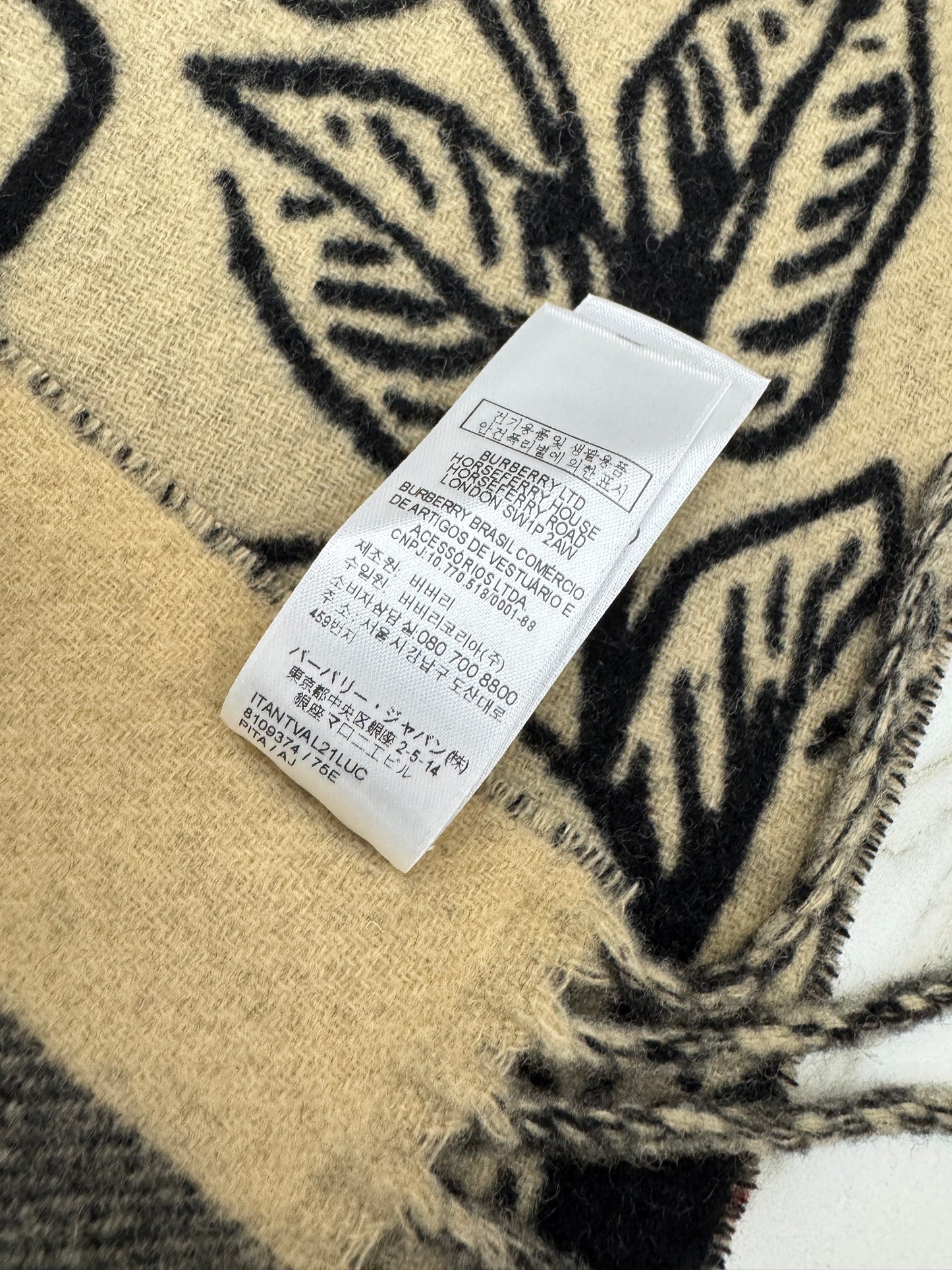 BURBERRY 雙面戰馬圍巾