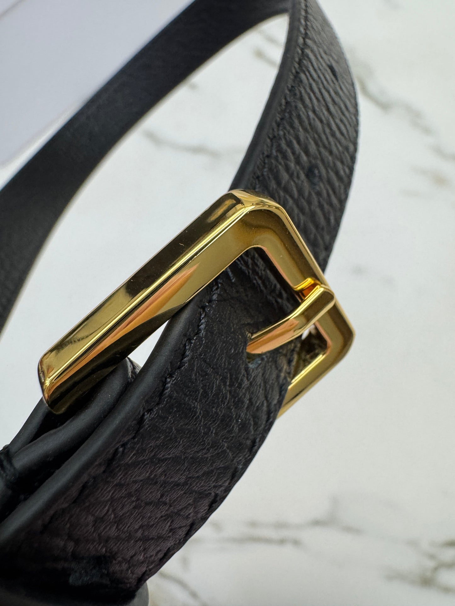 DIOR Signature 全皮小水桶