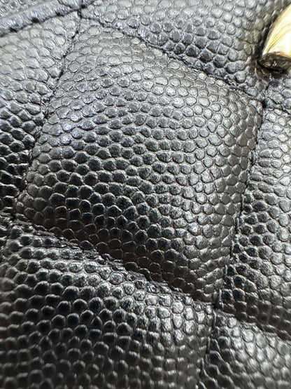 CHANEL 雕刻扣L型拉鏈小錢包
