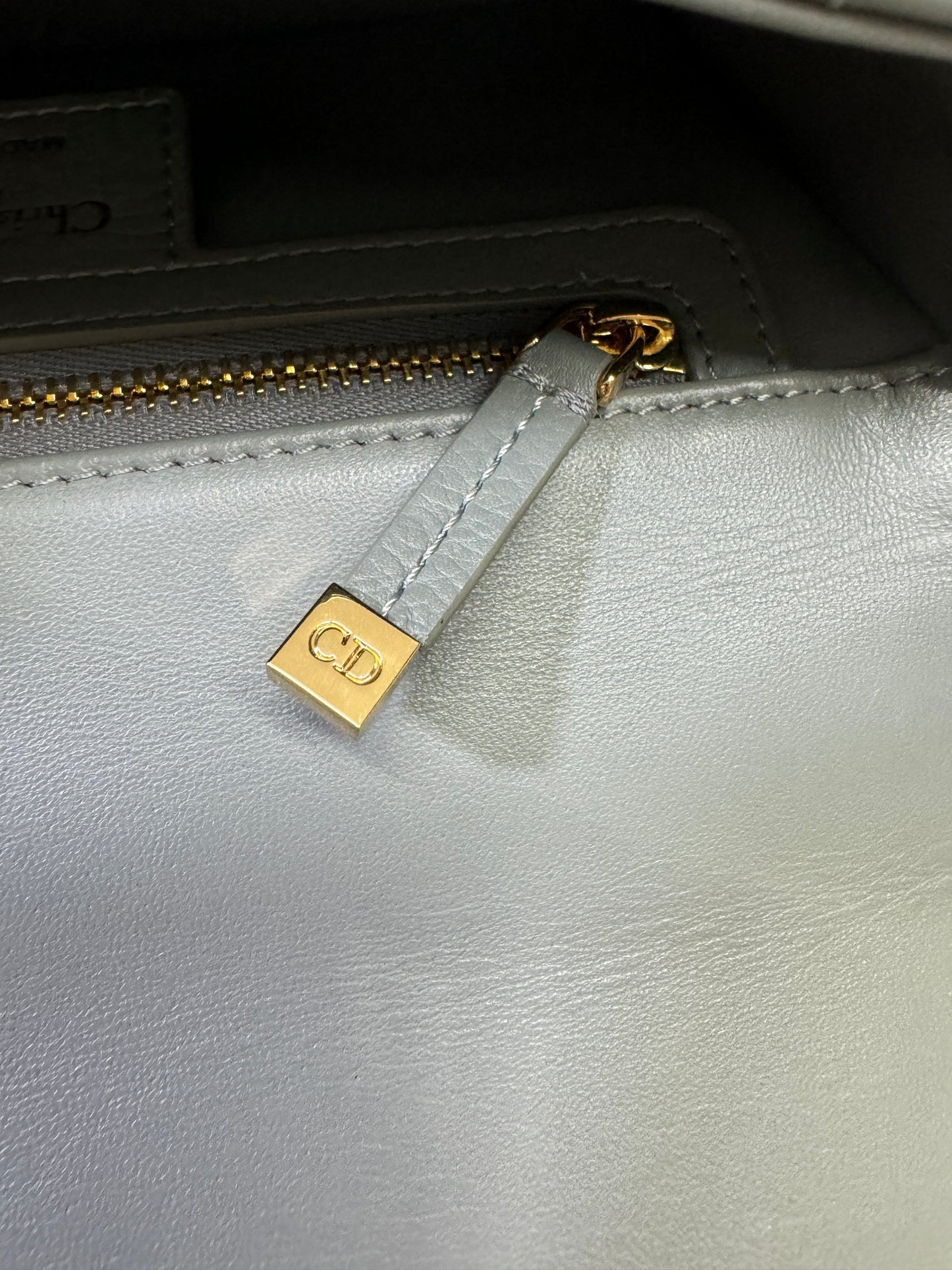 DIOR Caro 石灰色 小號