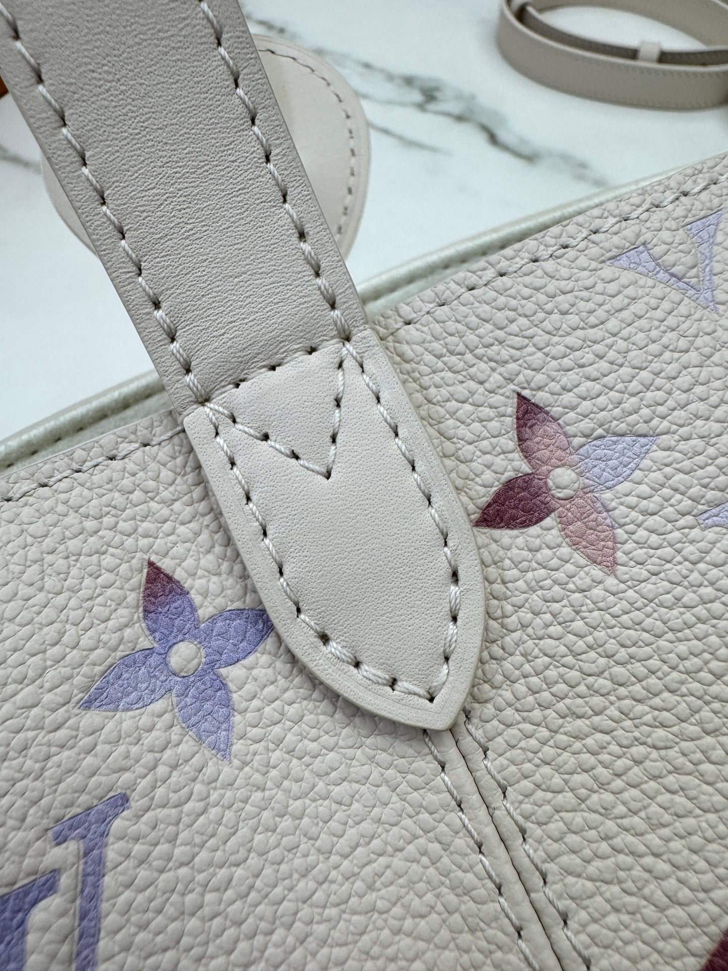LV All In BB 漸變粉紫 M25673