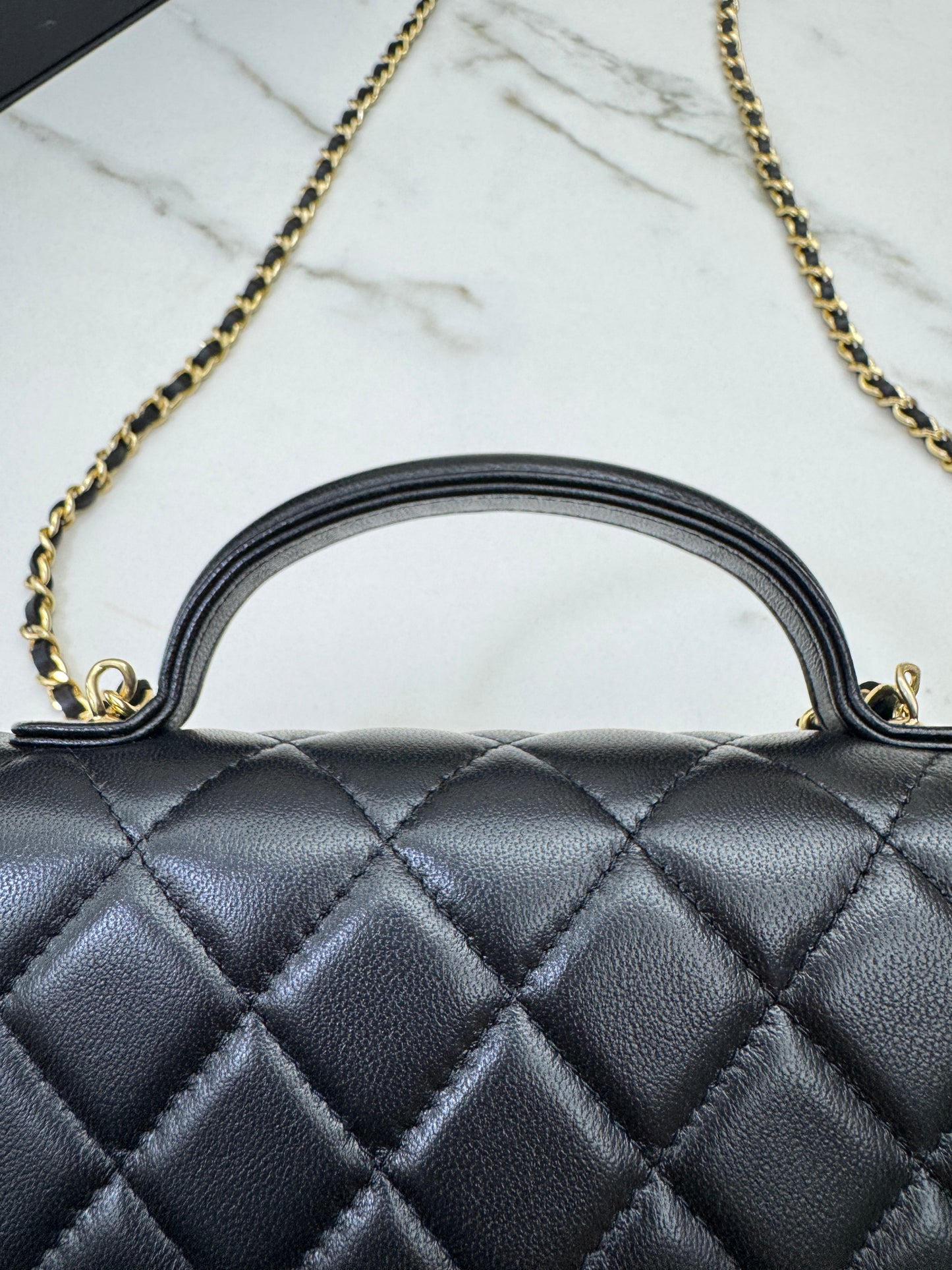 CHANEL 25B 手柄郵差 Wallet on Chain