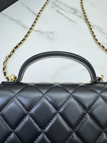 CHANEL 25B 手柄郵差 Wallet on Chain