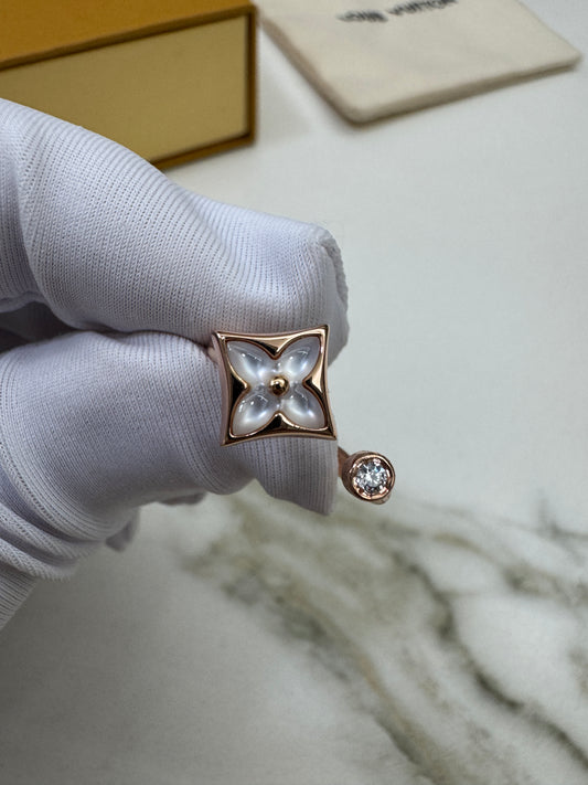 LV Flower Blossom 白貝母玫瑰金開口戒指