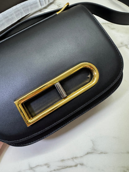 DELVAUX Lingot Shinny Calfskin