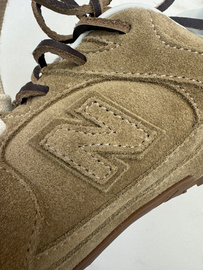 MIU MIU X NB 530 卡其淺棕色運動鞋