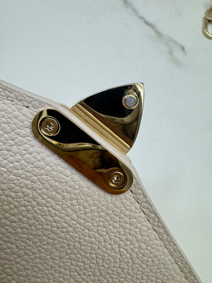 LV Pochette Metis East-West 漸變紫