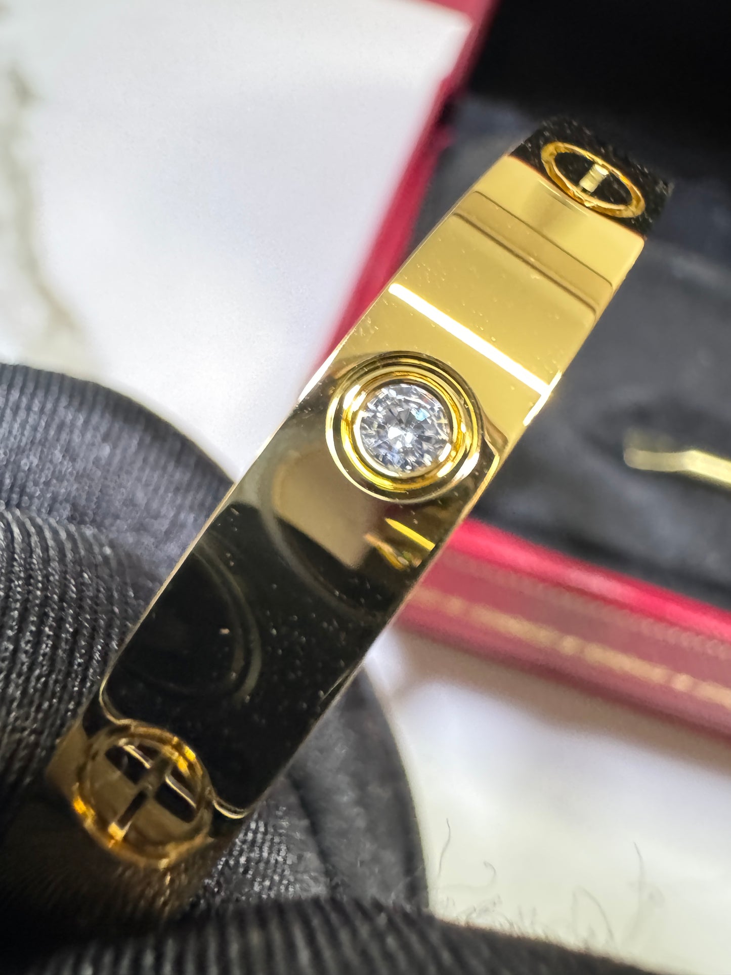 CARTIER Love Bracelet 經典粗版 4鑽 金色