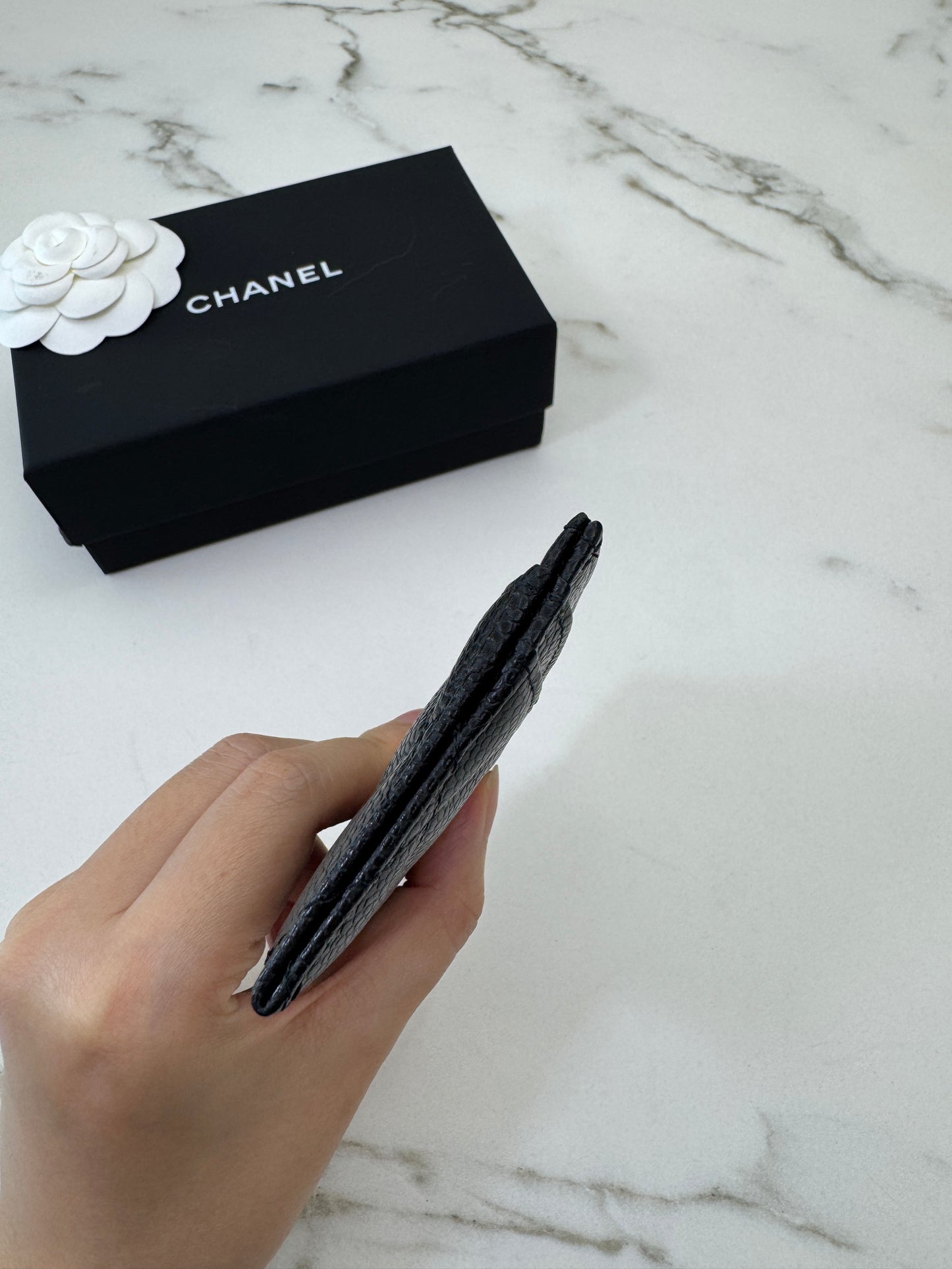 CHANEL 黑銀牛 Cardholder