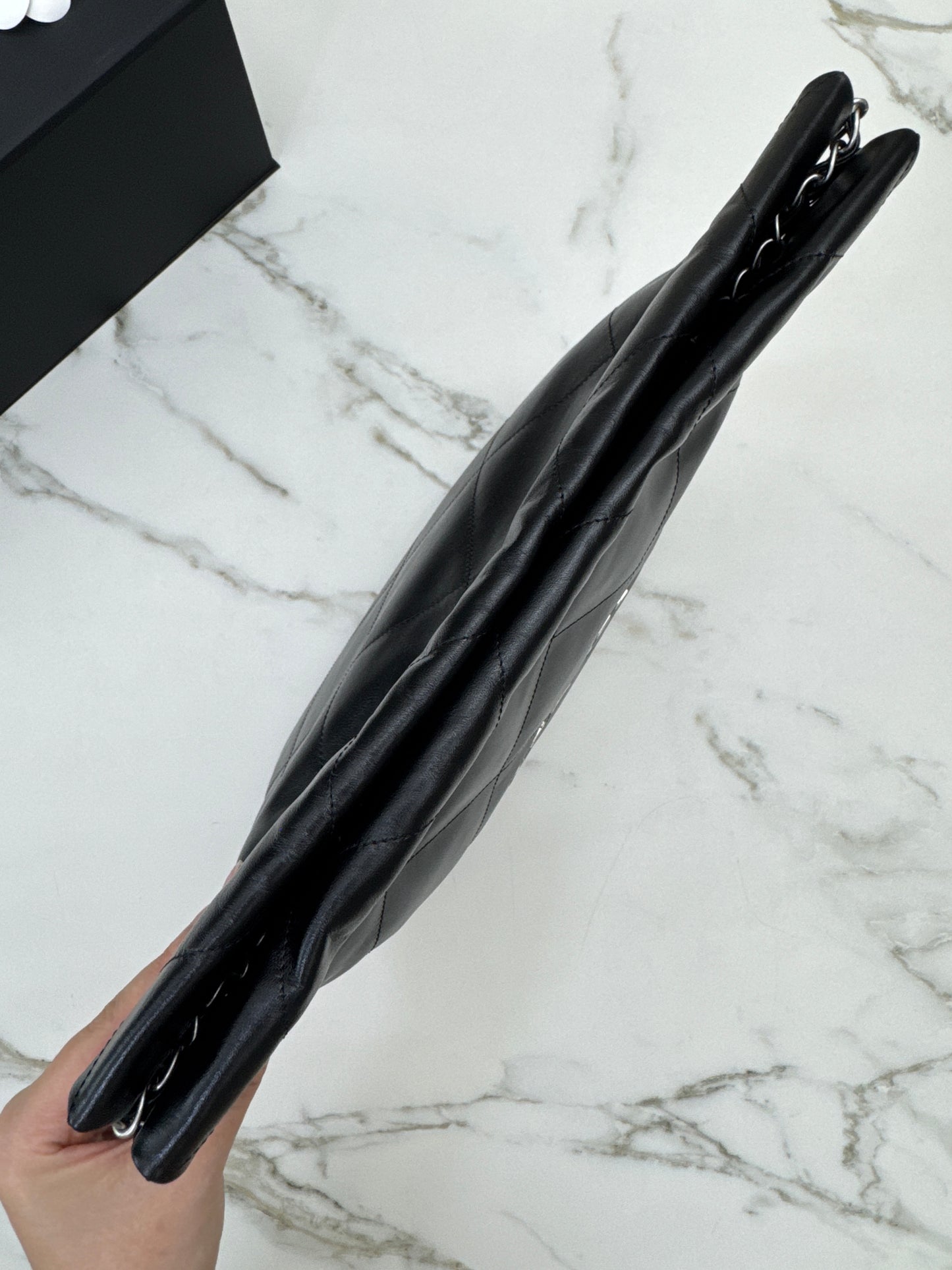 CHANEL 22Bag 黑銀 Small