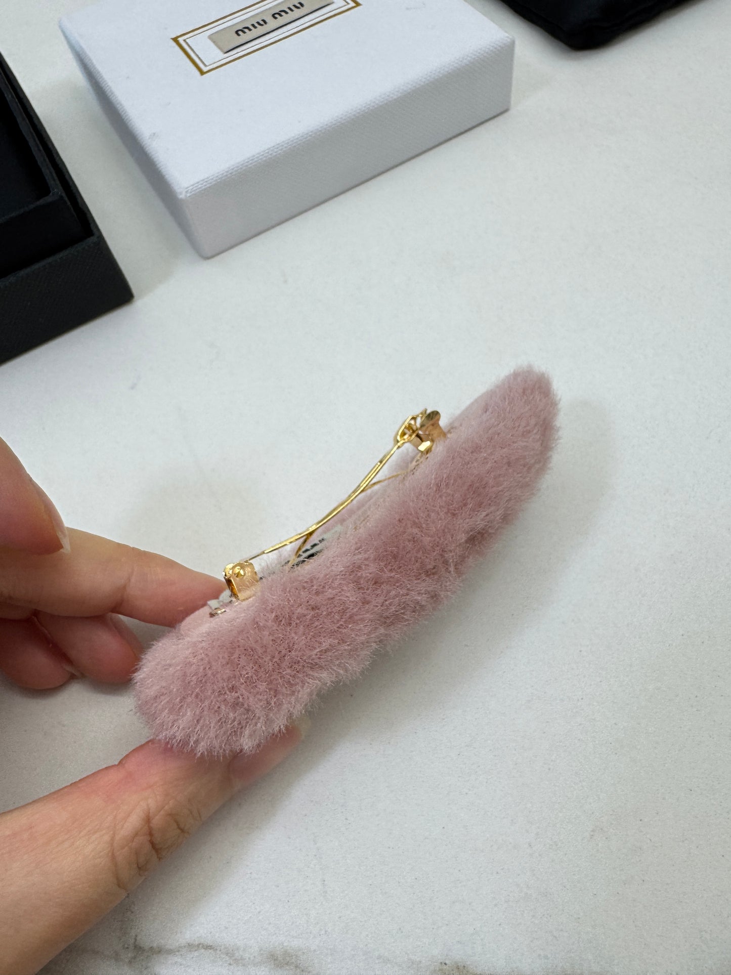MIU MIU 水貂毛粉紅色髮夾